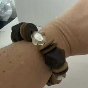chunky wood bead bracelet